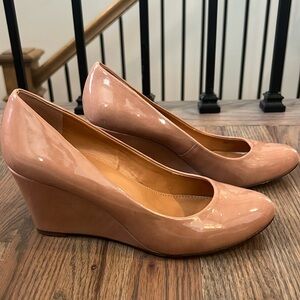 Jcrew tan patent leather wedges